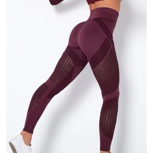 Amelia activewear Women's Burgundy High-Waisted Leggings size XS